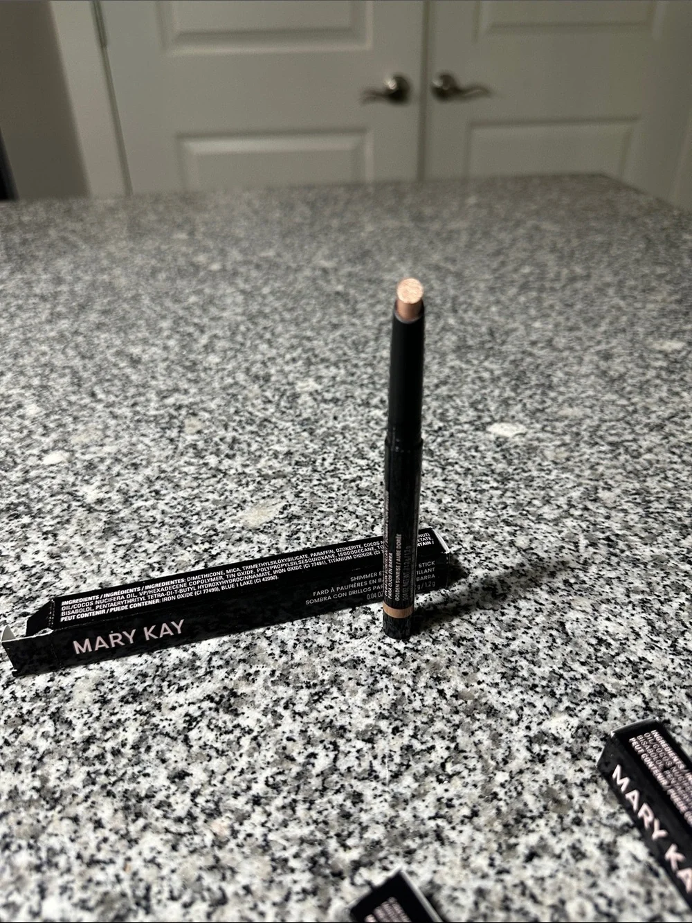 Mary Kay shimmer eyeshadow Stick